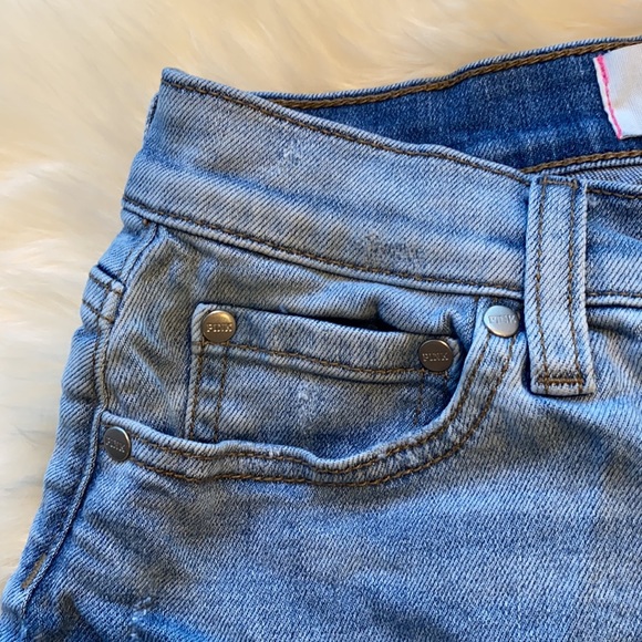 Pink Victoria’s Secret high waisted shorts size 2 - Picture 6 of 9